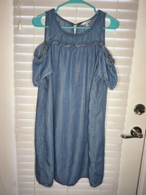 Lauren Conrad LC Women's Dress Size L Denim Blue Off Shoulder Sleeve 100% Tencel